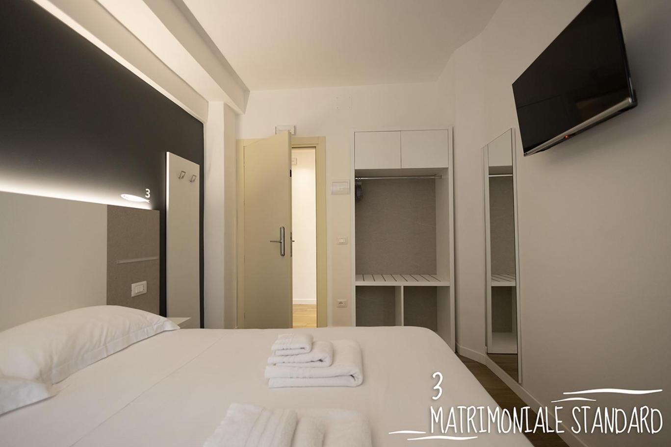 Albergo Augusta B&B كامولّي المظهر الخارجي الصورة
