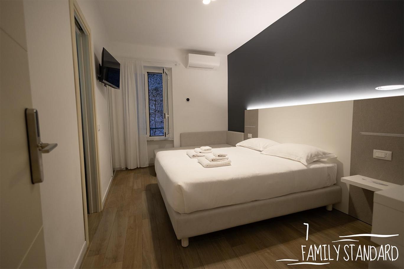 Albergo Augusta B&B كامولّي المظهر الخارجي الصورة